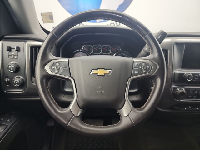 2017 Chevrolet Silverado 1500 LT photo 16