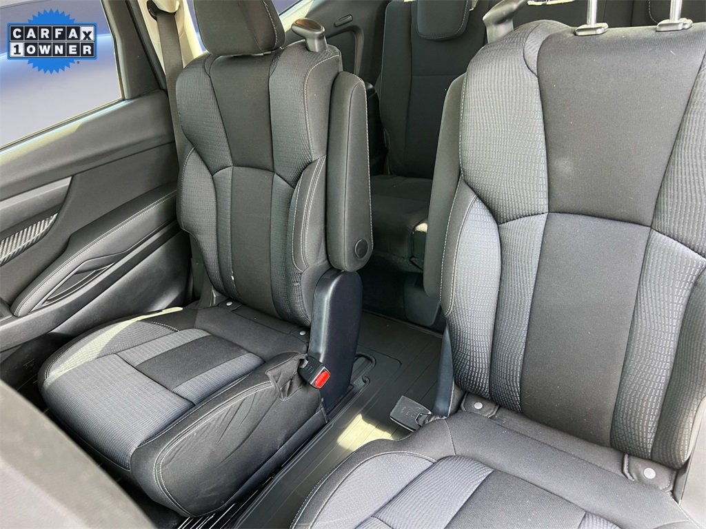 2024 Subaru Ascent Premium photo 16