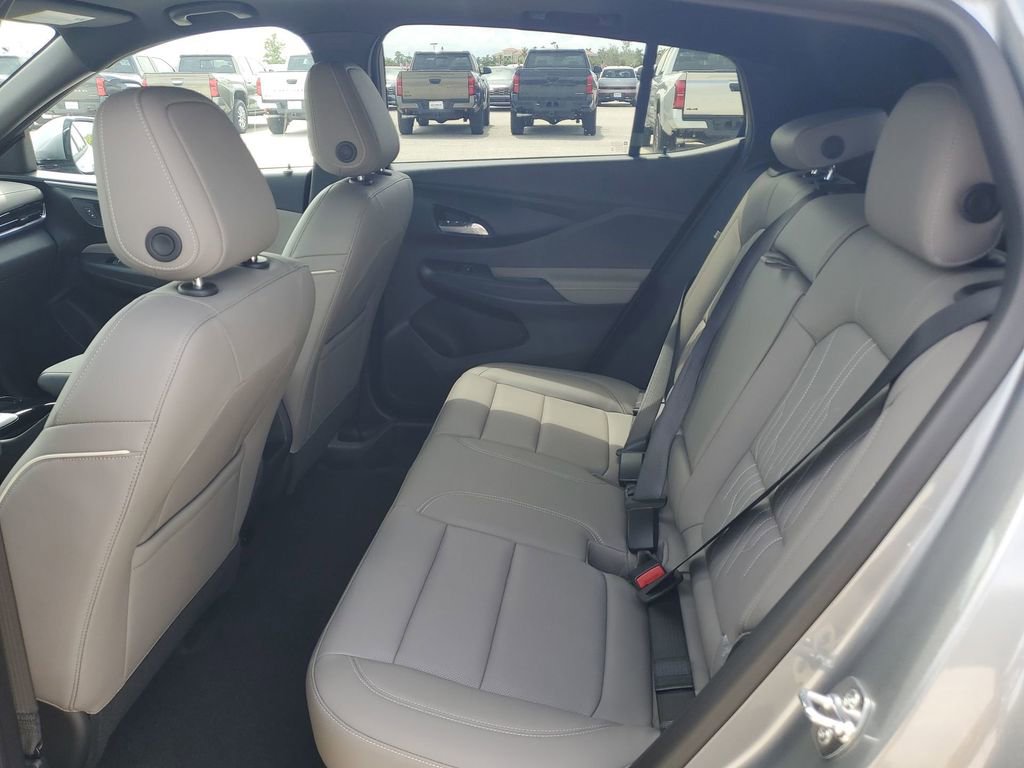 2025 Buick Envista Avenir photo 22