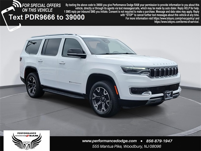 2023 Jeep Wagoneer Series III's photo