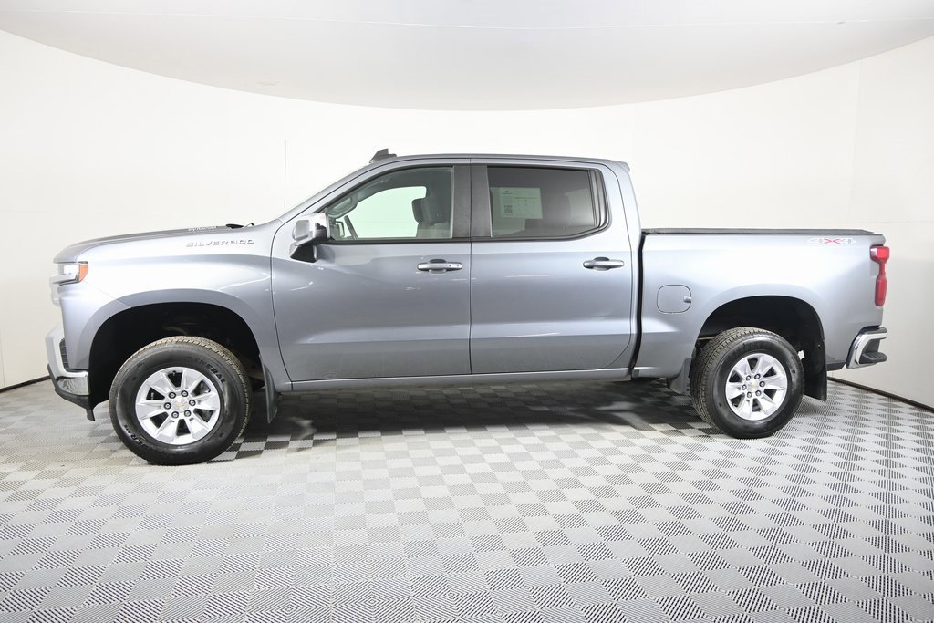 Used 2022 Chevrolet Silverado 1500 Limited LT with VIN 3GCUYDET0NG117634 for sale in Forest Lake, Minnesota