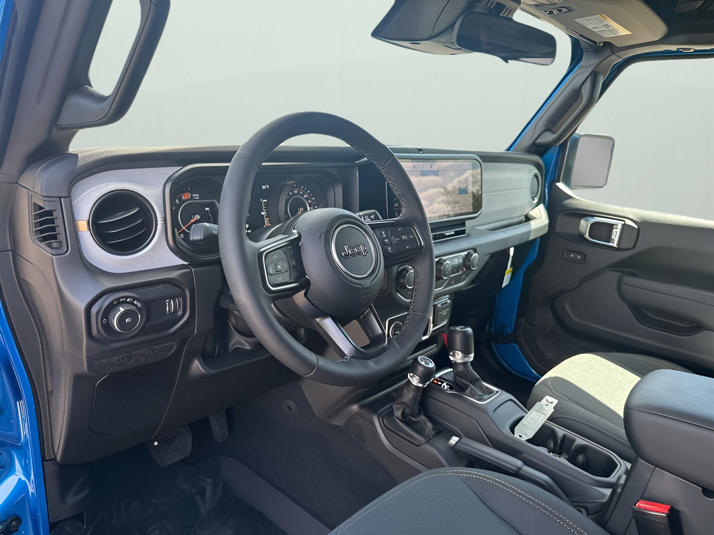 2025 Jeep Wrangler Sport S photo 17