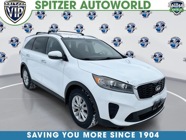 2019 Kia Sorento LX's photo