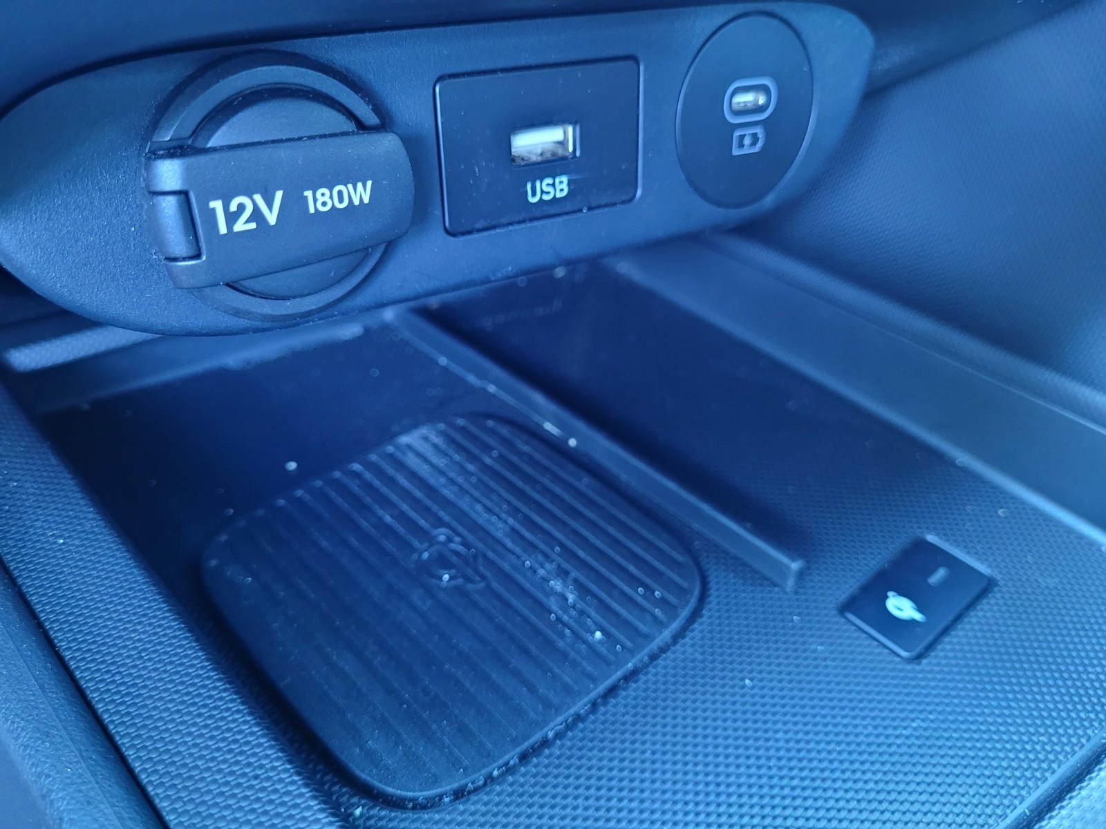 2025 Hyundai Elantra SEL Sport photo 19