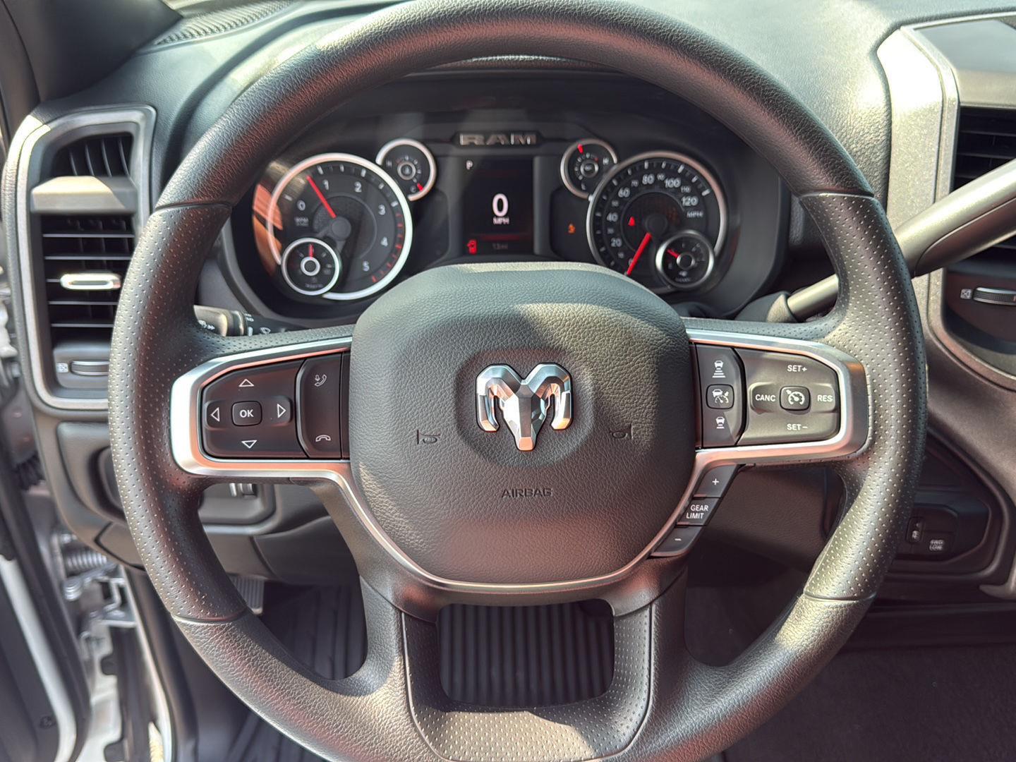 2025 Ram 2500 Tradesman photo 19
