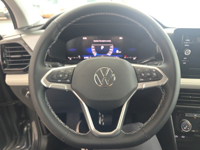 2025 Volkswagen Taos S photo 17