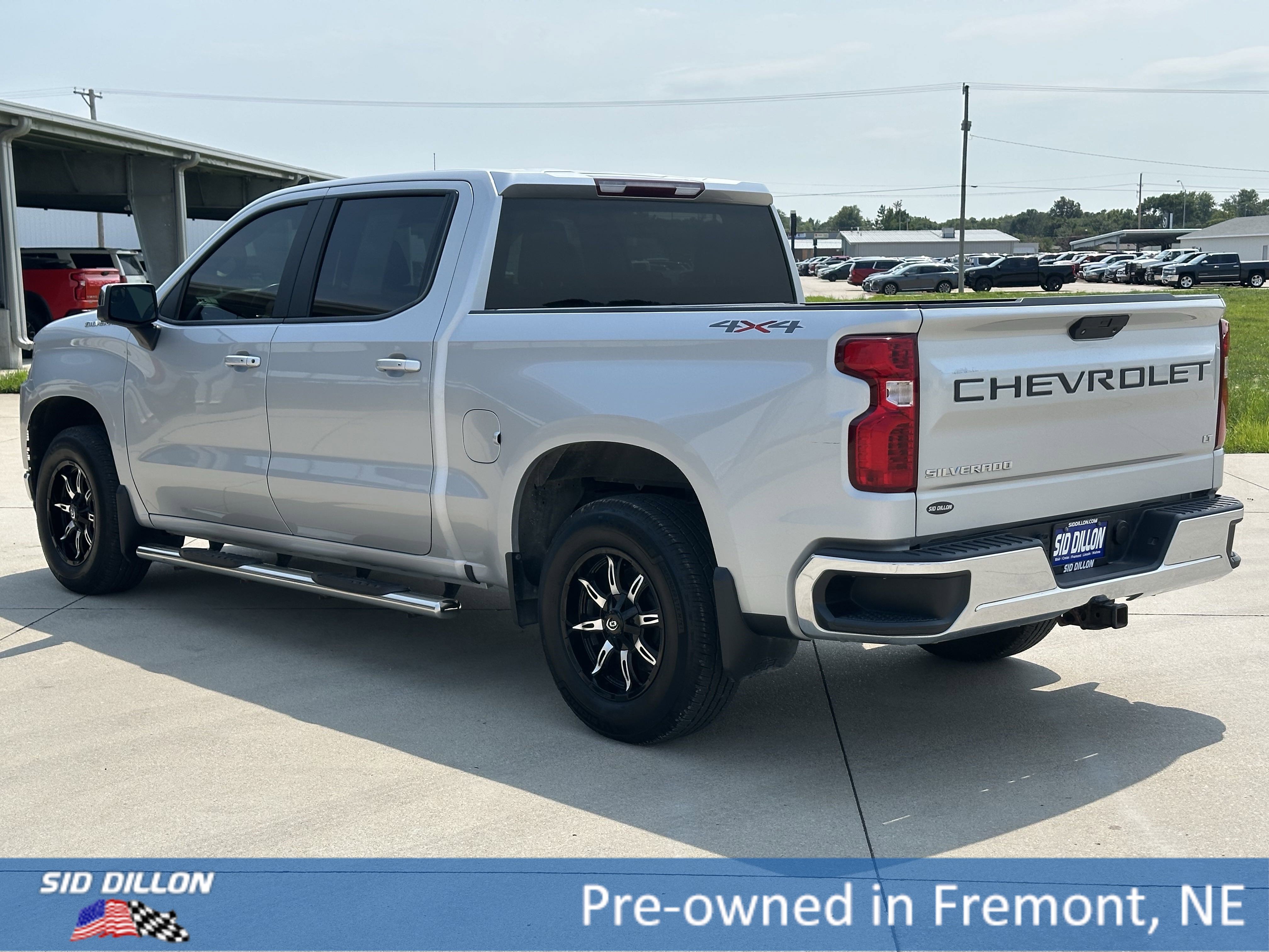 2019 Chevrolet Silverado 1500 LT photo 10