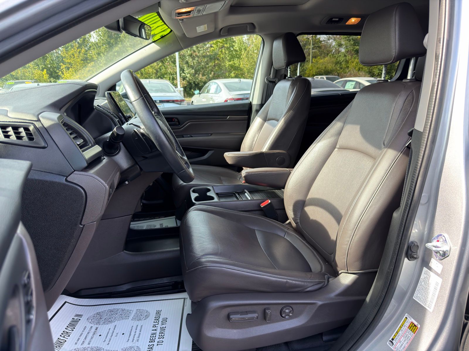 2023 Honda Odyssey EX-L photo 10