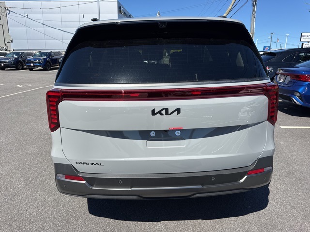 2026 Kia Carnival SX Prestige photo 4