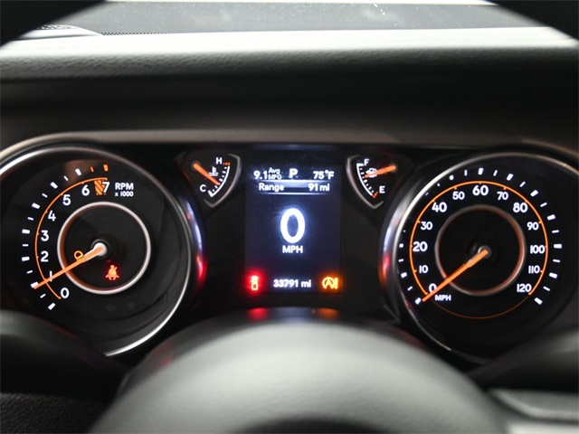 2021 Jeep Gladiator Sport photo 2