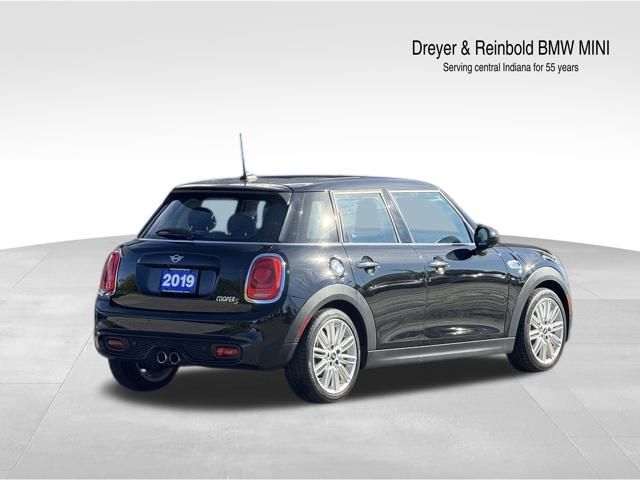 2019 Mini Cooper 4 Door Hardtop S photo 4