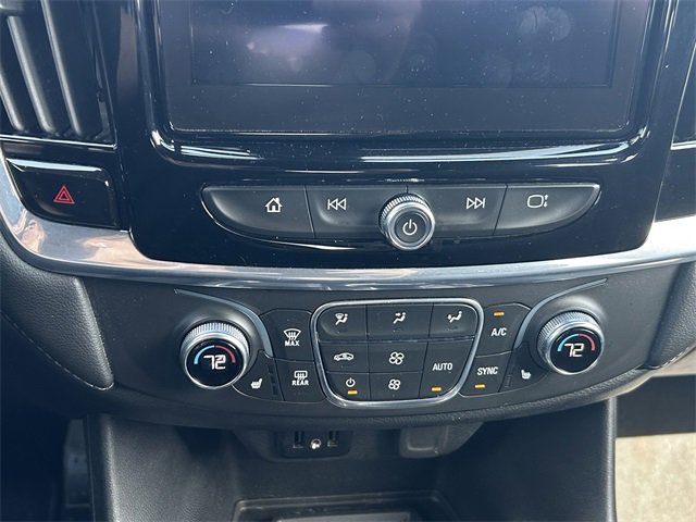 2022 Chevrolet Traverse photo 12