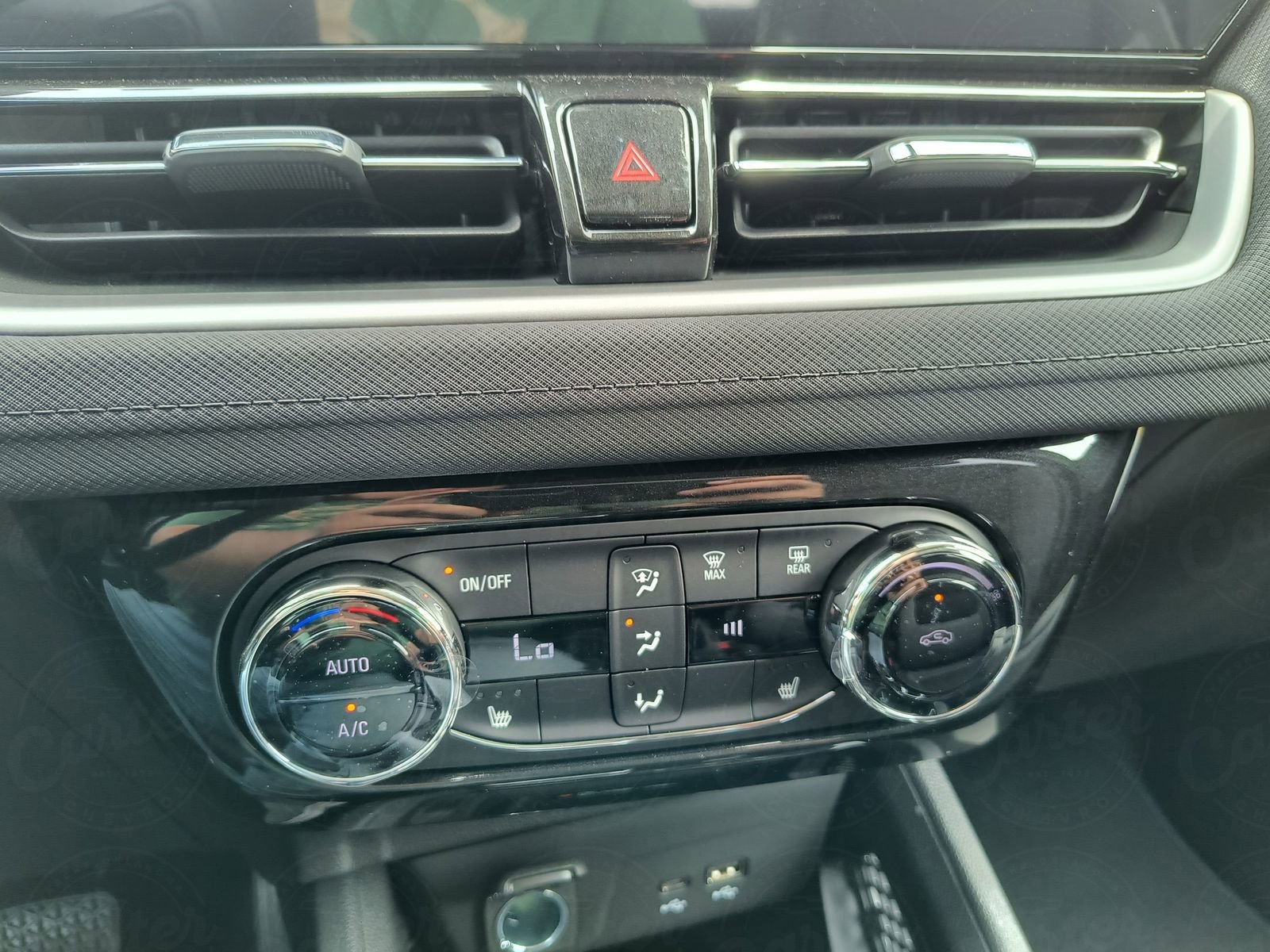 2025 Chevrolet Trailblazer LT photo 19