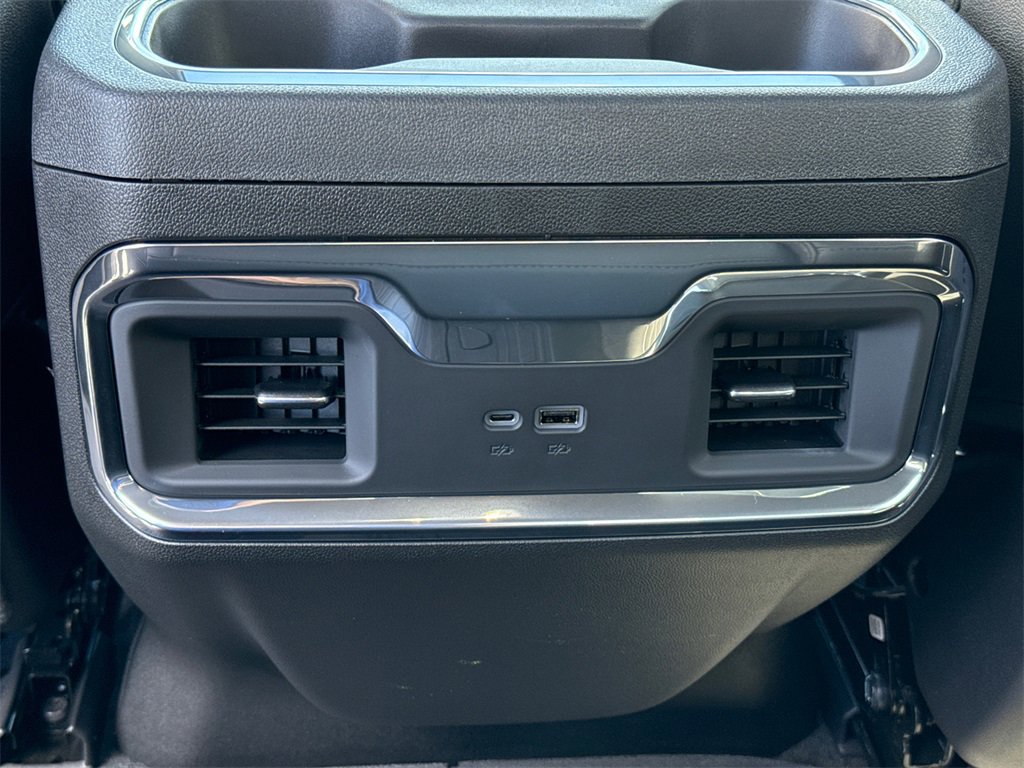 2026 GMC SIERRA - Image 30