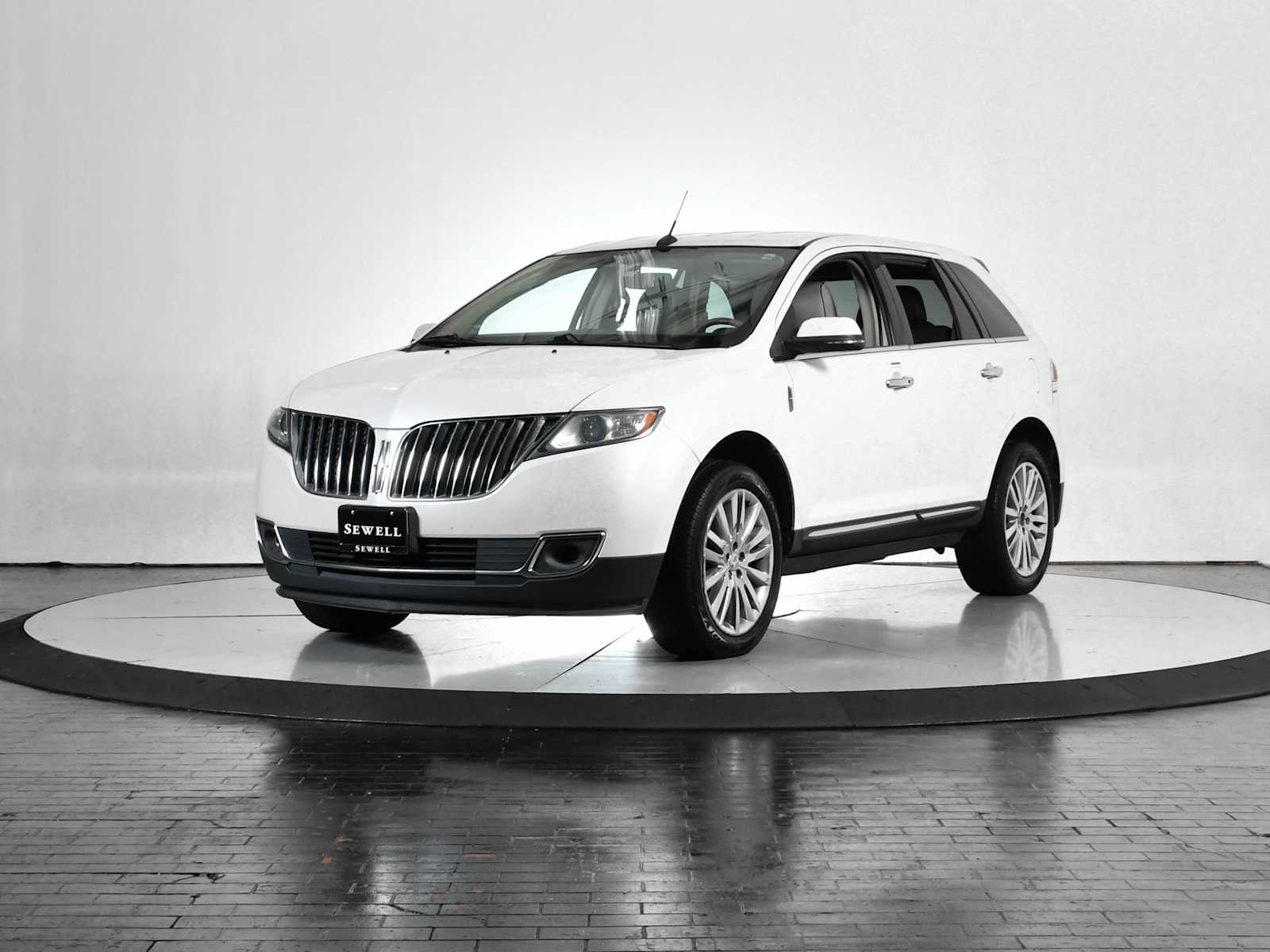 2015 Lincoln MKX Base