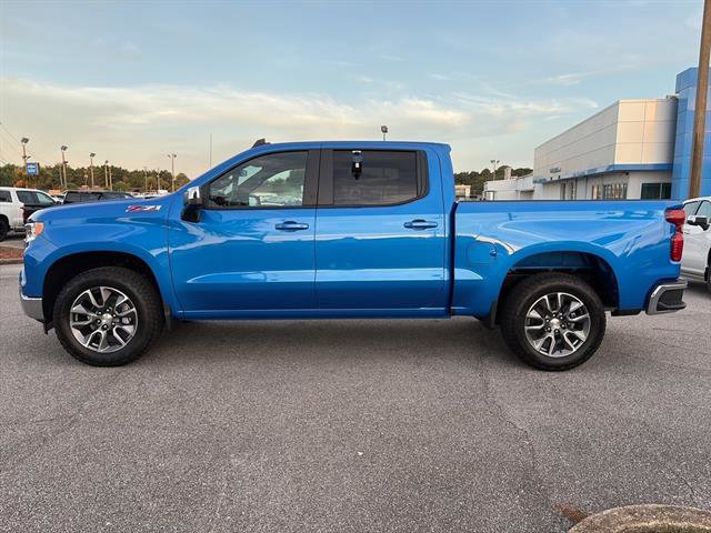 2026 Chevrolet Silverado 1500 LT photo 4