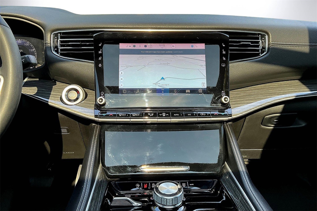 2022 Jeep Wagoneer Series II photo 11