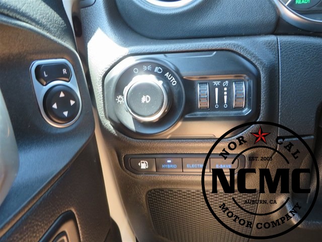 2021 Jeep Wrangler Unlimited Rubicon 4xe photo 32