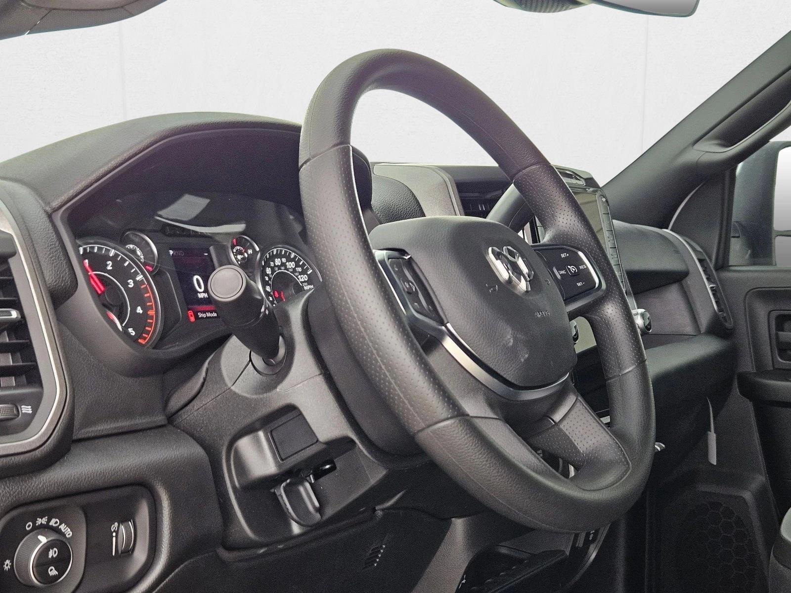 2026 Ram 2500 Tradesman photo 3