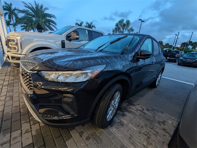 2026 Ford Escape Active photo 4