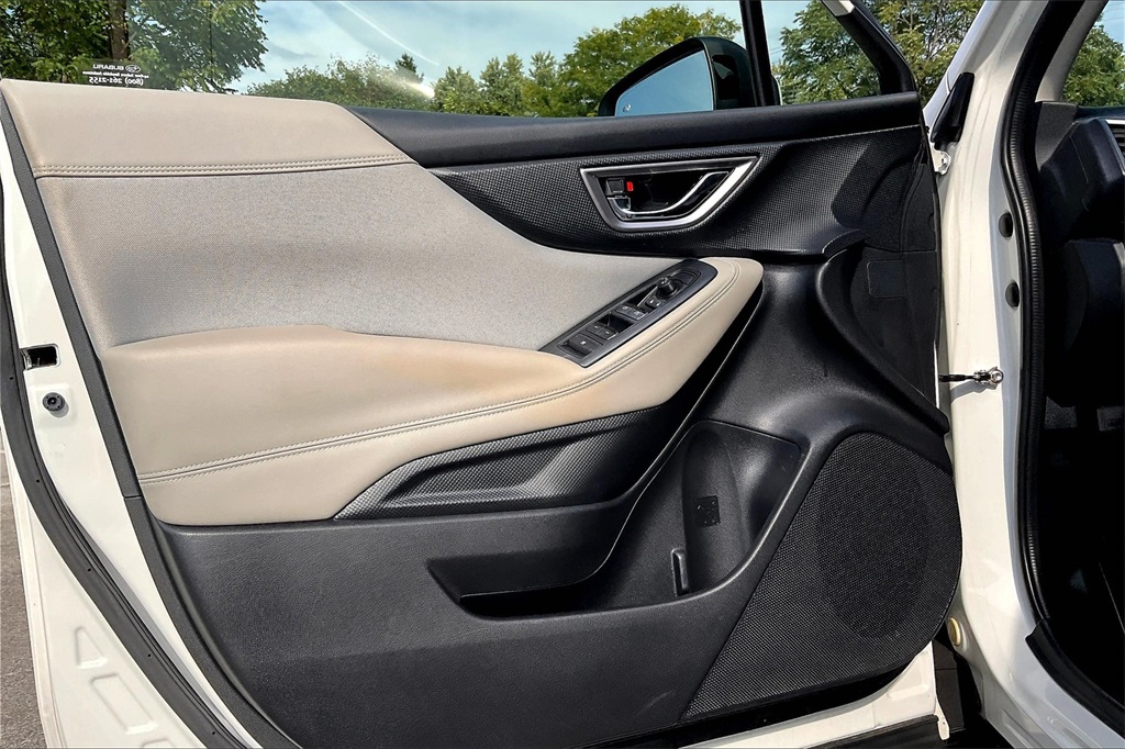 2022 Subaru Forester Premium photo 22