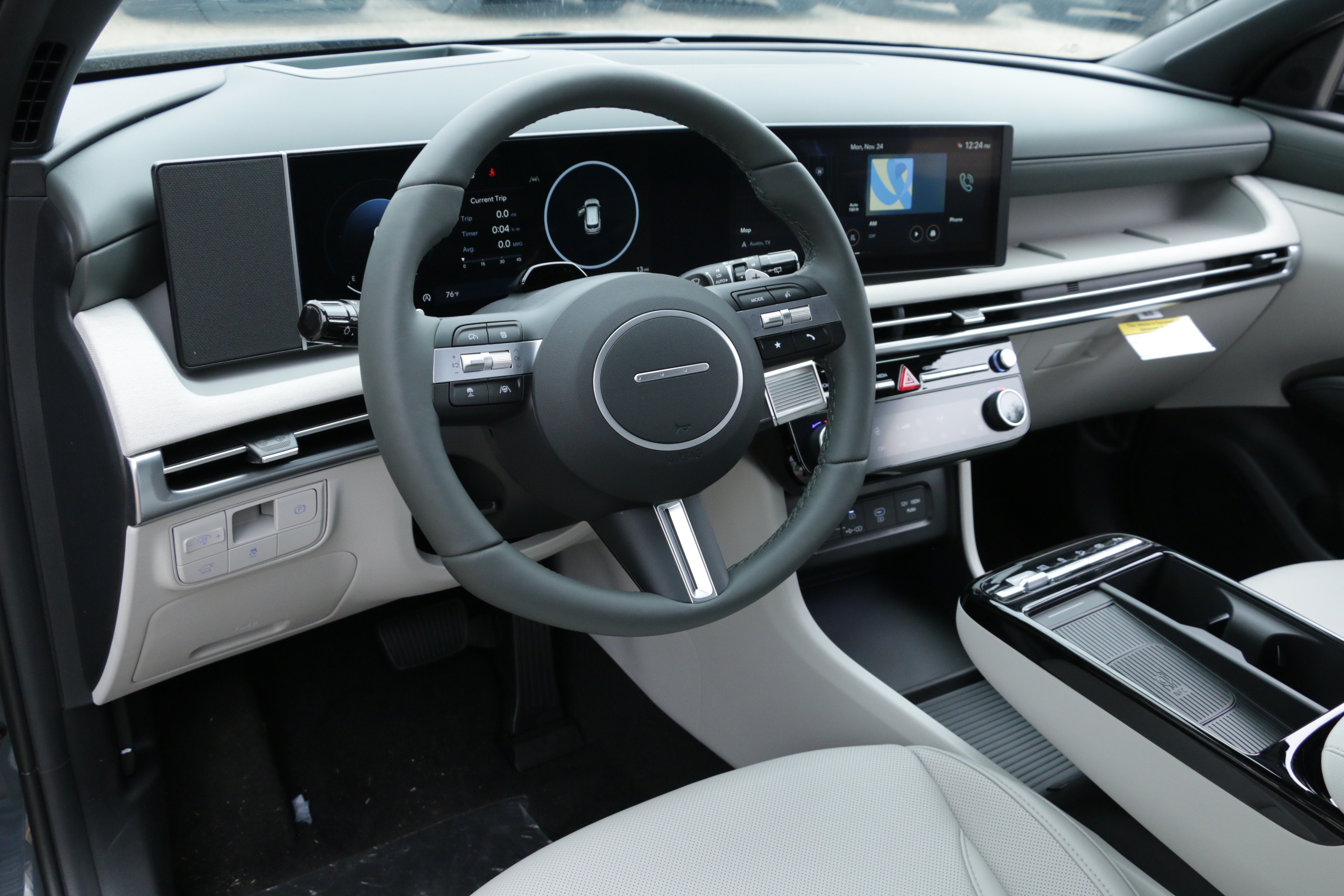 2026 Hyundai Tucson Limited photo 4