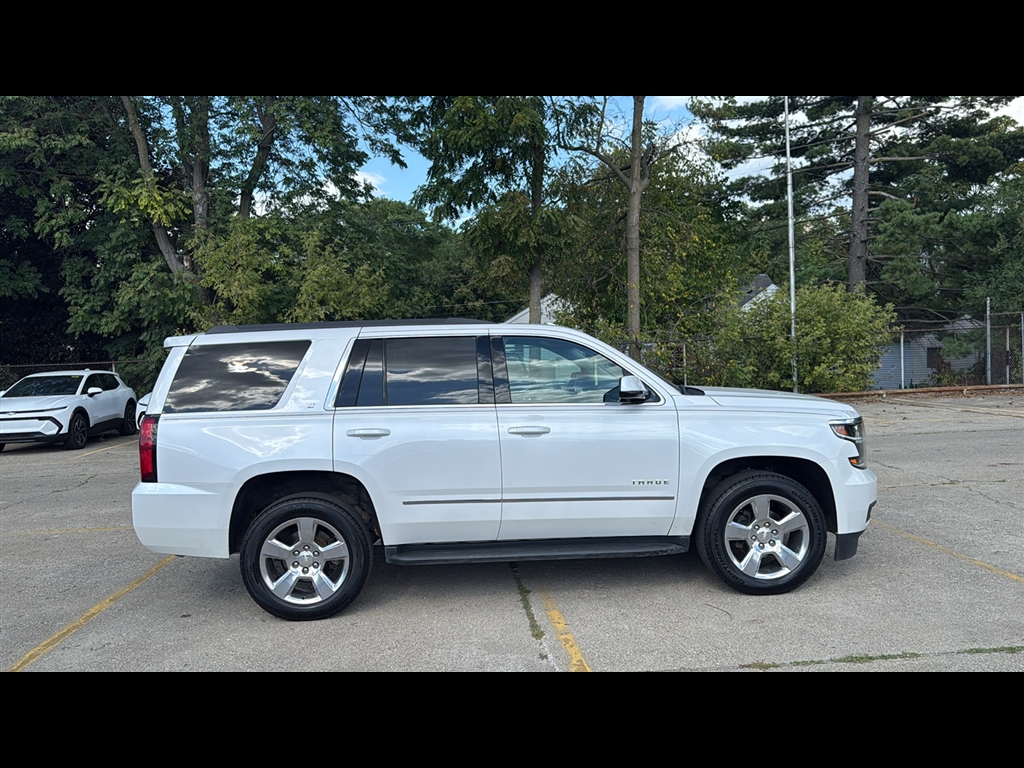 2020 Chevrolet Tahoe LT photo 4