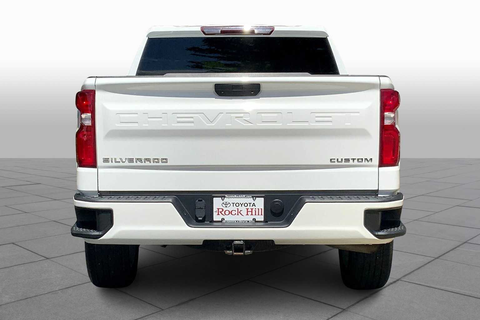 2020 Chevrolet Silverado 1500 Custom photo 4