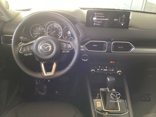 2025 Mazda CX-5 2.5 S Preferred photo 13