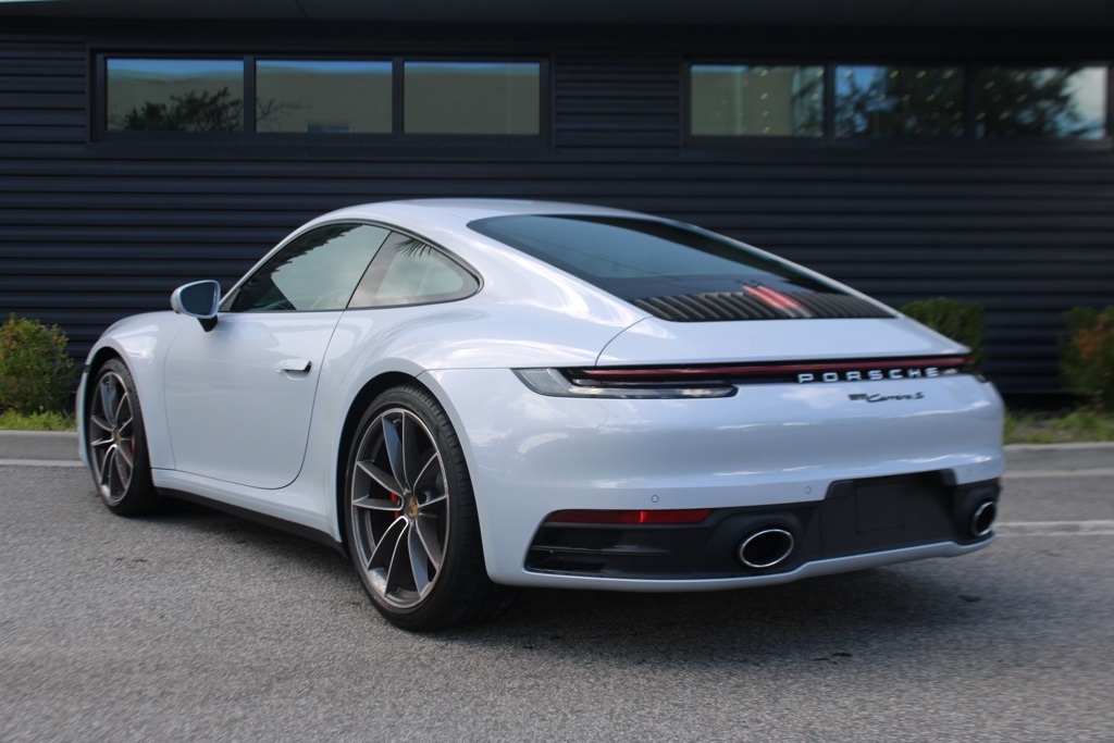 2024 Porsche 911 S photo 3