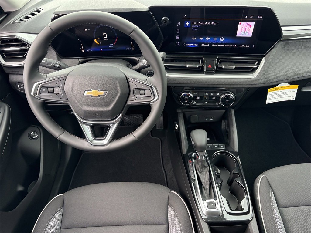2026 Chevrolet Trailblazer LT photo 3
