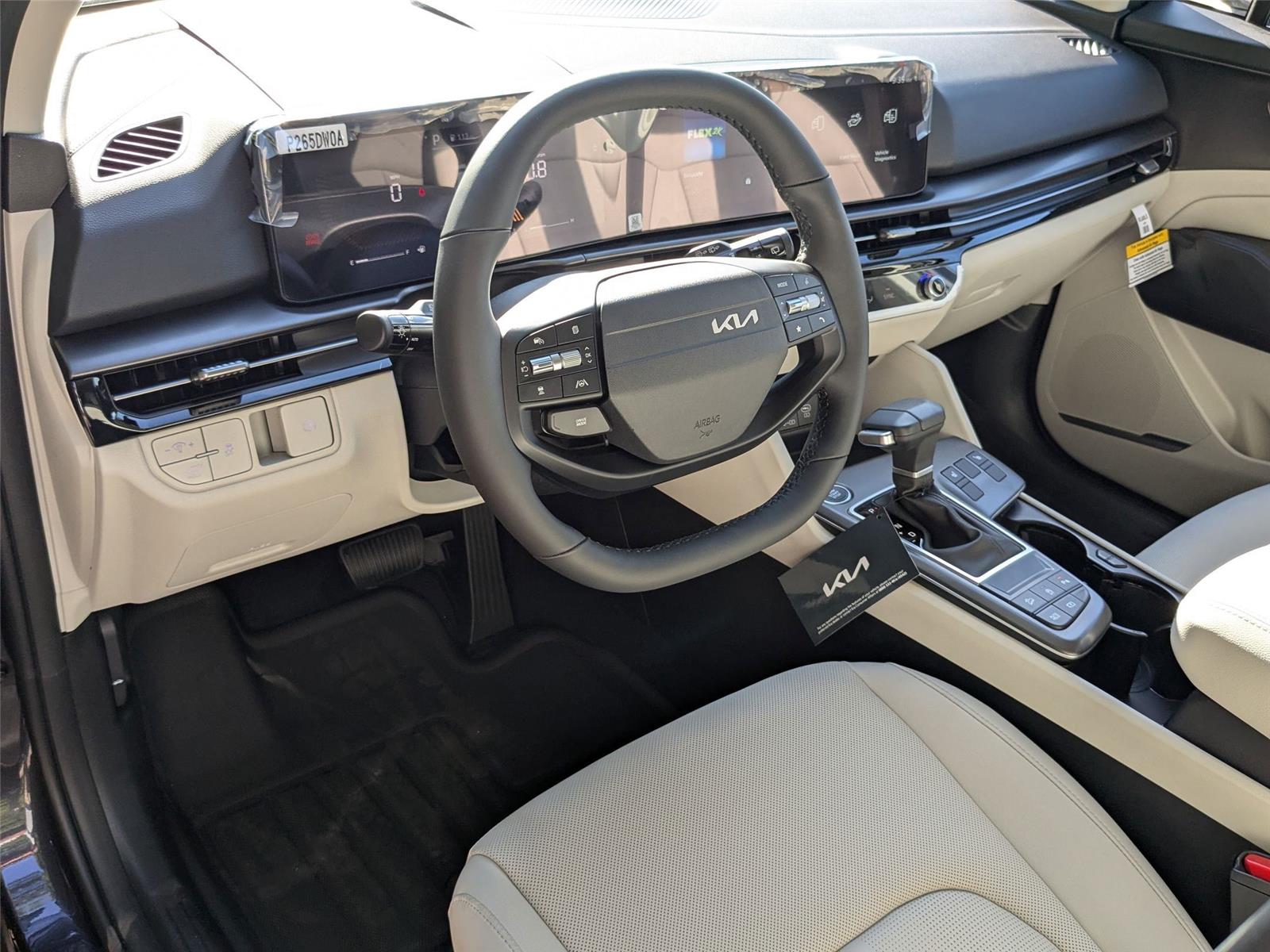 2026 Kia Sportage EX photo 14