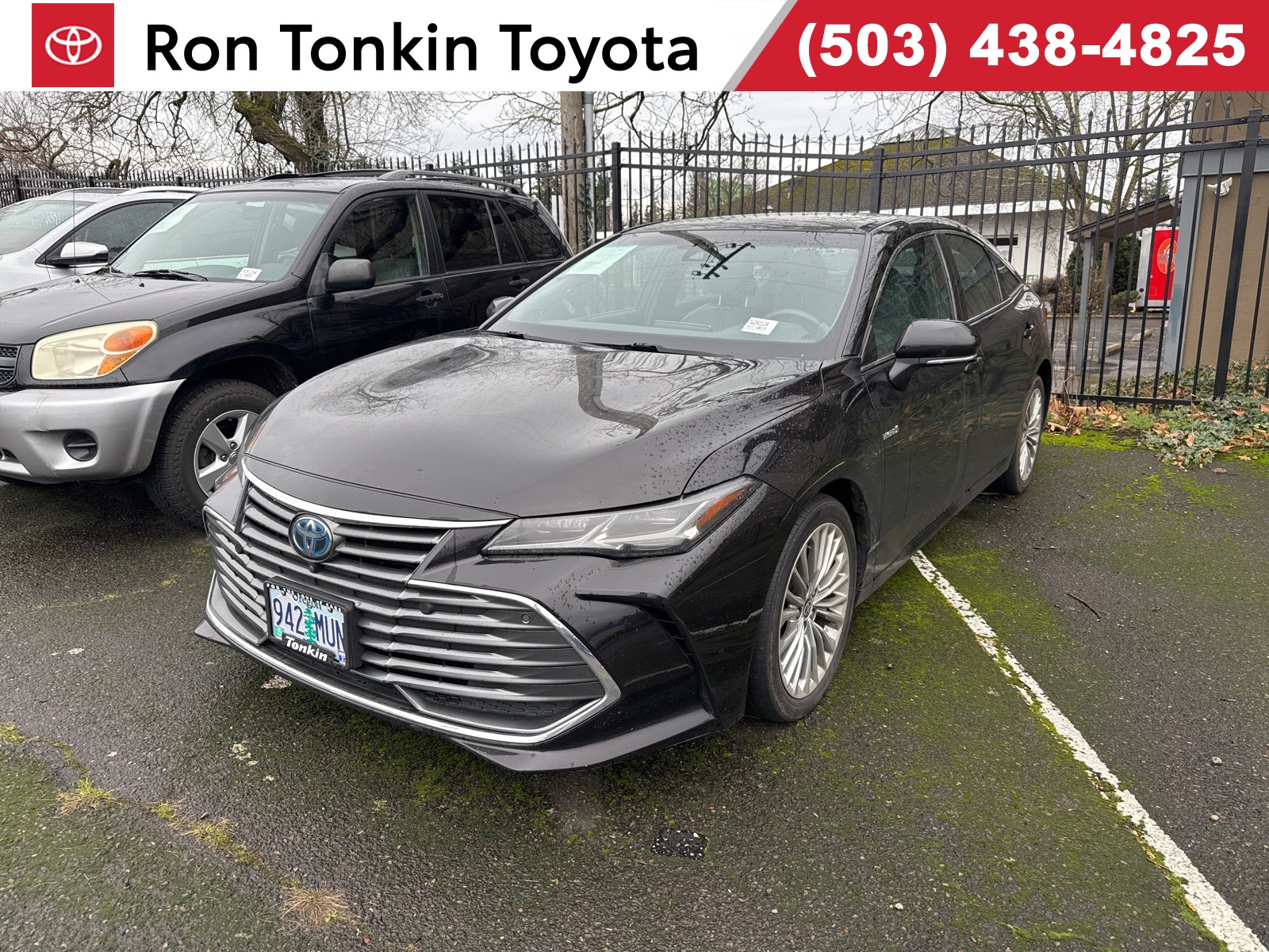 2020 Toyota Avalon Limited's photo