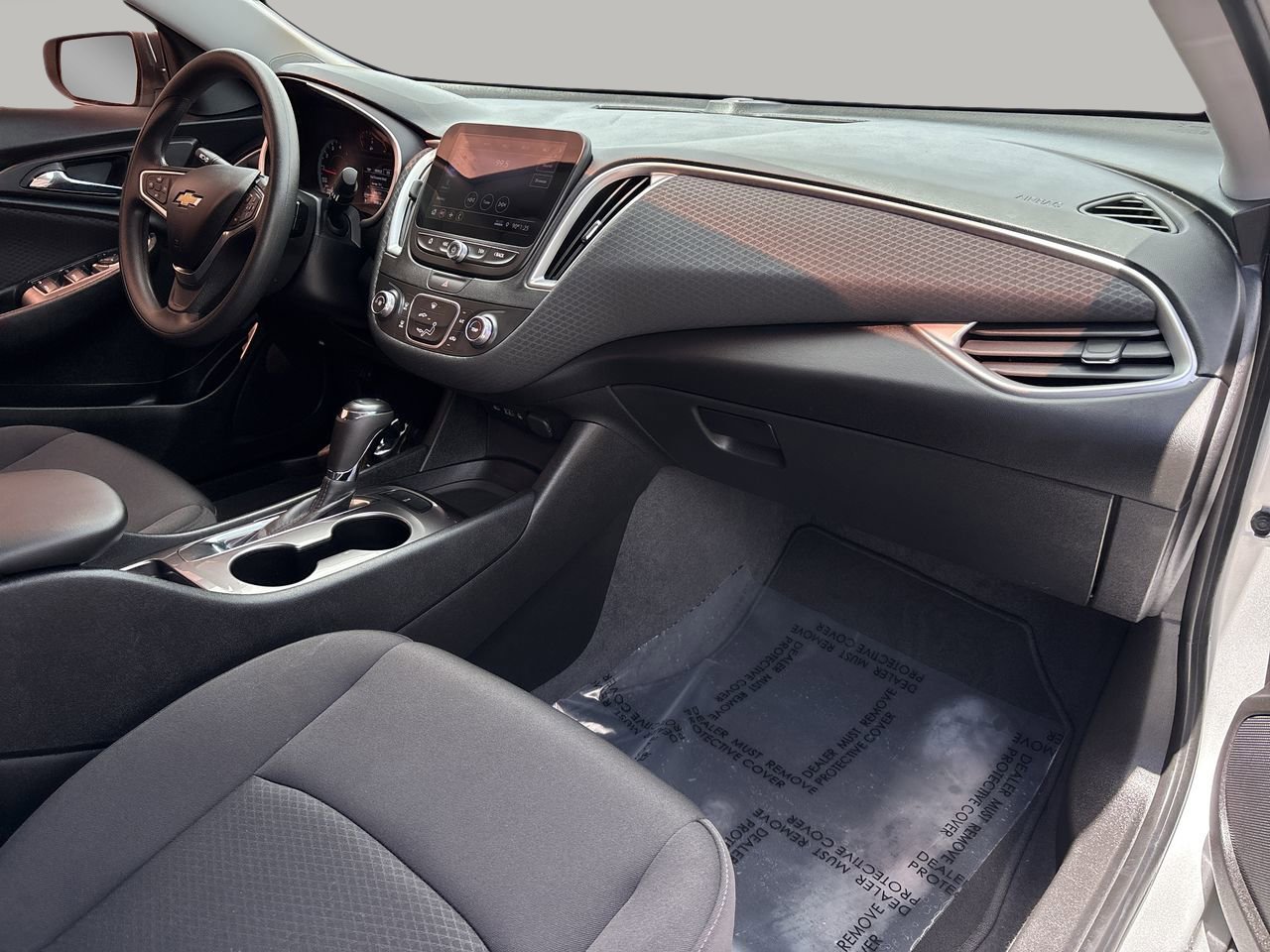 2019 Chevrolet Malibu LS photo 11