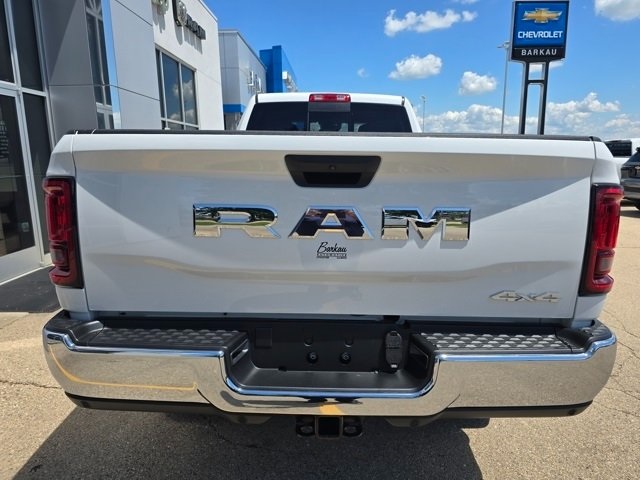 2025 Ram 2500 Tradesman photo 4