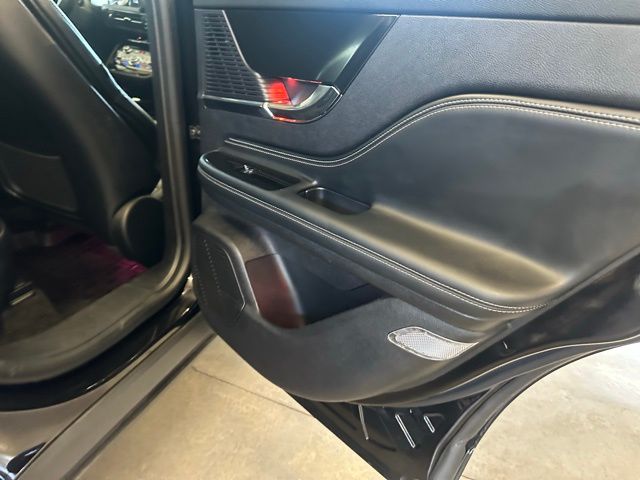 2022 Lincoln Corsair Standard photo 21