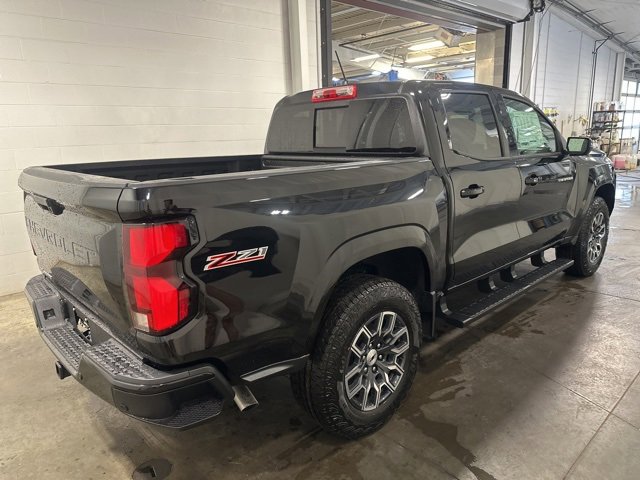 2026 Chevrolet Colorado Z71 photo 2