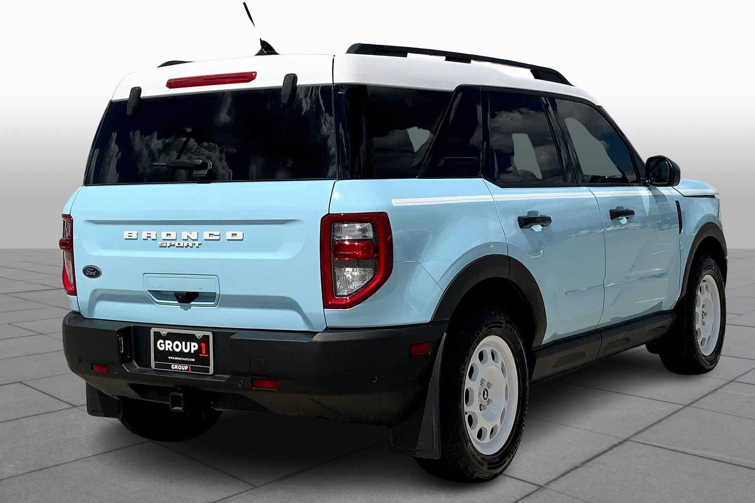2024 Ford Bronco Sport Heritage photo 3
