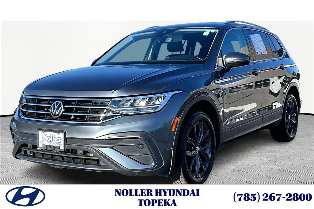 2022 Volkswagen Tiguan SE's photo