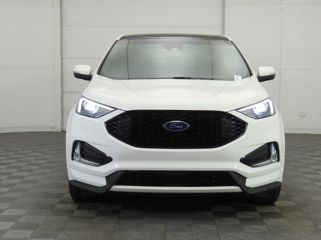 2020 Ford Edge ST photo 2