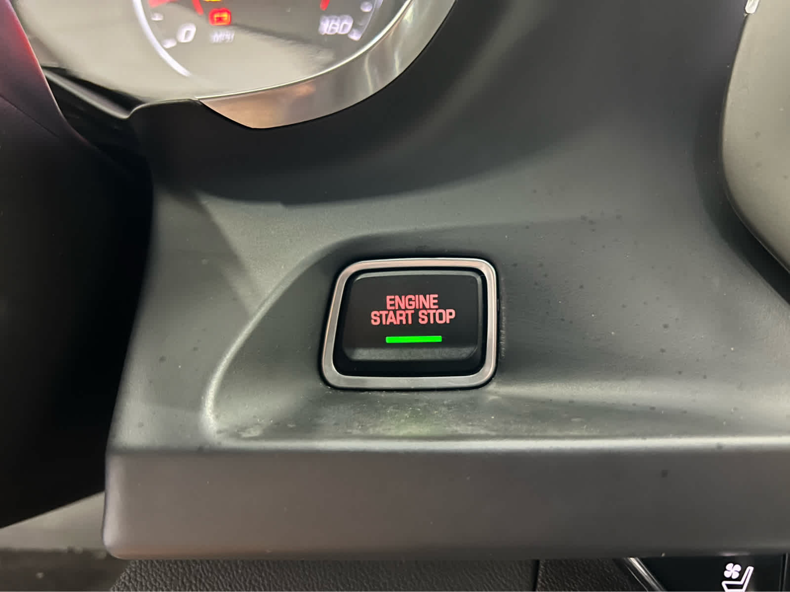 2016 Chevrolet Camaro 2LT photo 21