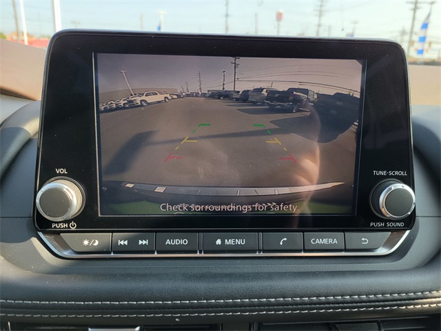 2022 Nissan Rogue SV photo 32