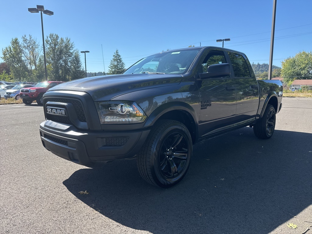 2024 Ram 1500 Classic Warlock photo 3