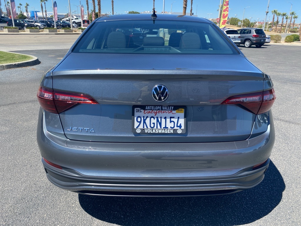 2023 Volkswagen Jetta 1.5T S photo 3
