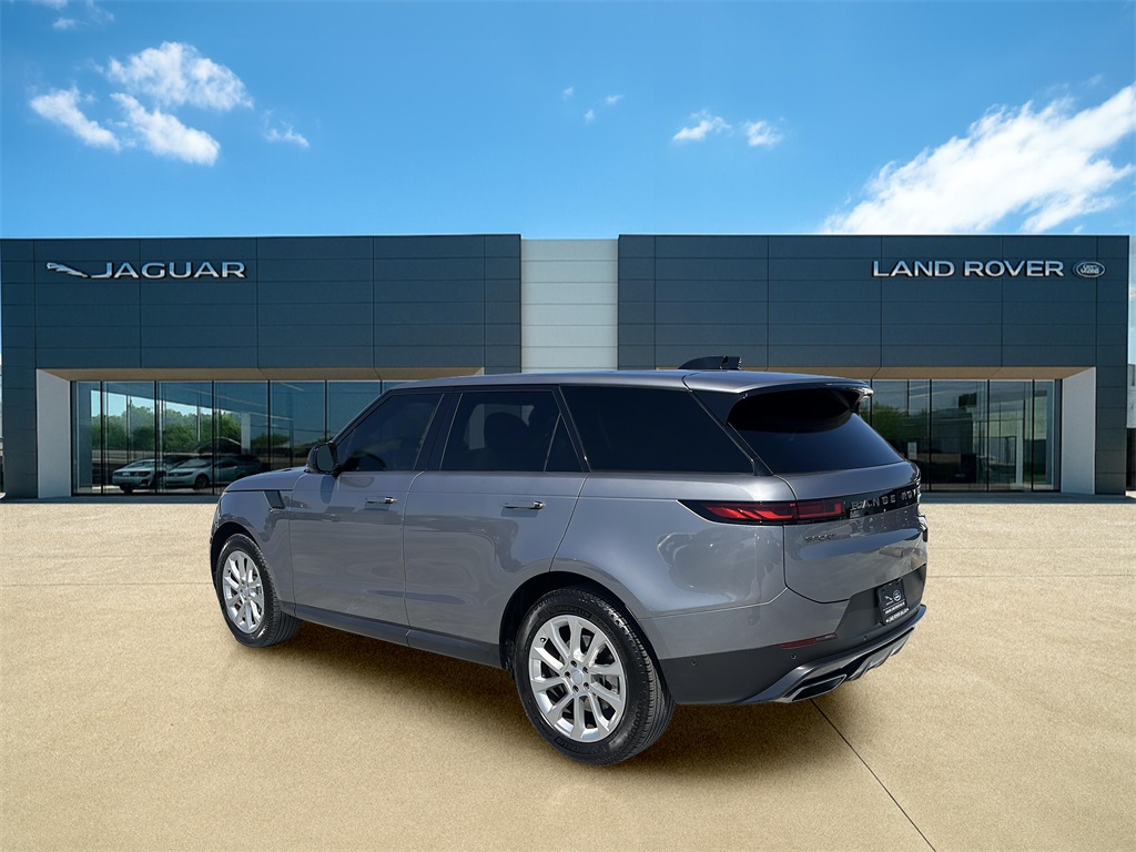 2024 Land Rover Range Rover Sport SE photo 2