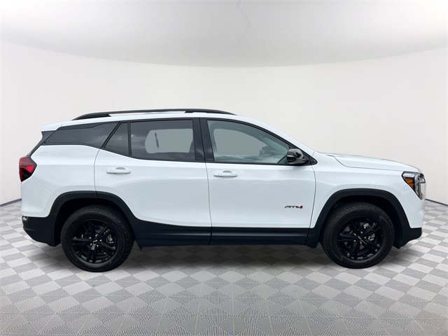 2024 Gmc Terrain AT4 photo 3