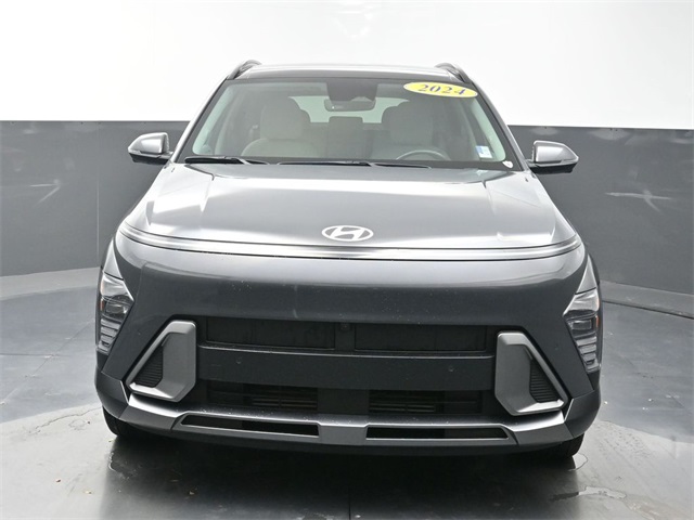 2024 Hyundai Kona Limited photo 2