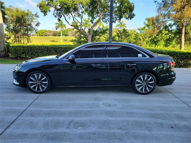 2021 Audi A4 40 Premium Quattro photo 6