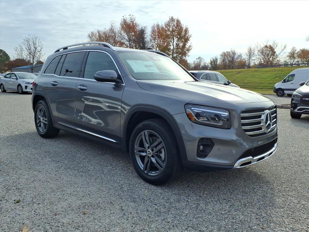 2026 Mercedes Benz GLB 250 4MATIC photo 3