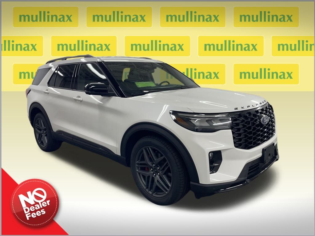 2025 Ford Explorer ST's photo